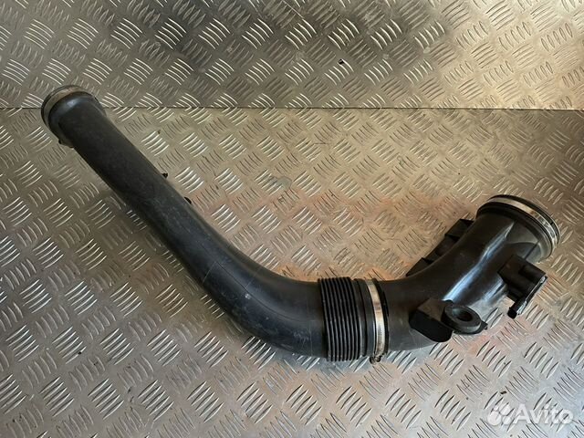 Патрубок интеркуллера BMW X5 3.5i N55