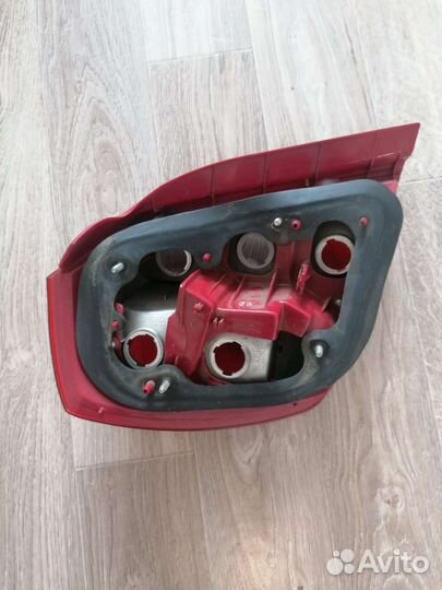 Фонарь задний chevrolet lacetti седан