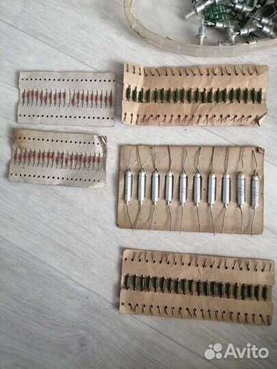 Конденсаторы, резисторы, диоды