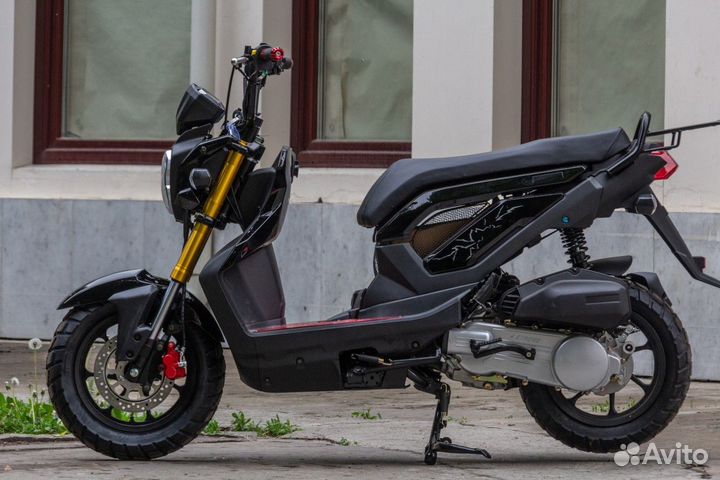 Скутер honda zoomer 150