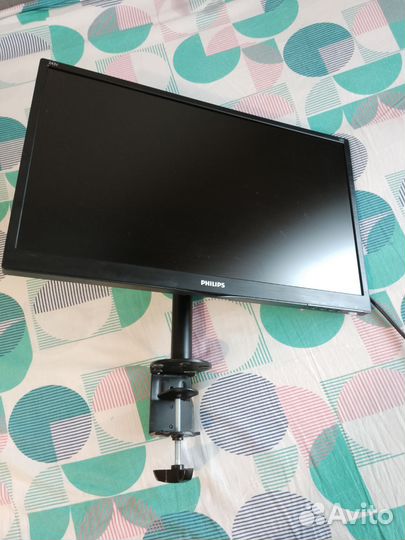 Монитор Philips 24