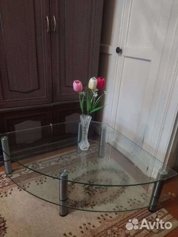 Стол стеклянный