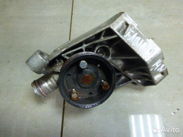 Шкода насос водяннная помпа Fabia