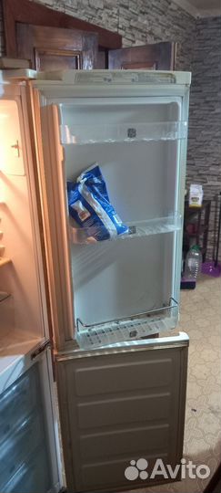 Холодильник бу маленький