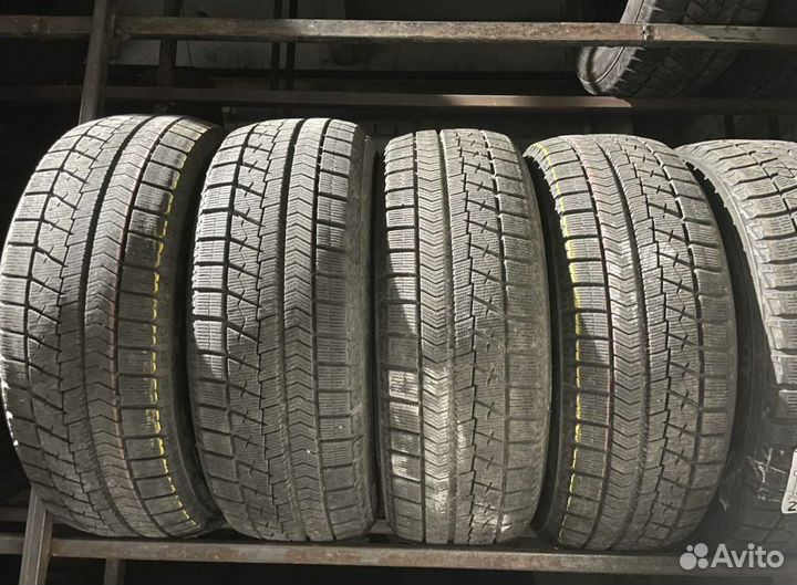 Bridgestone Blizzak VRX2 205/60 R16 90P