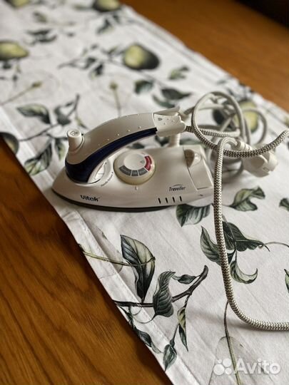 Утюг дорожный vitek