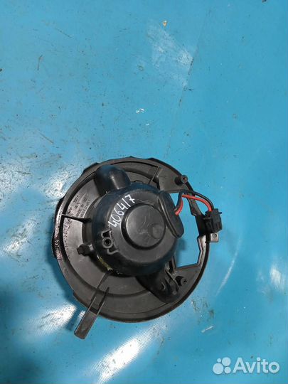Моторчик отопителя (печки) Skoda Octavia (A5 1Z)