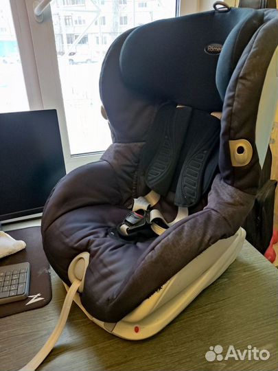 Автокресло 9-18 romer trifix