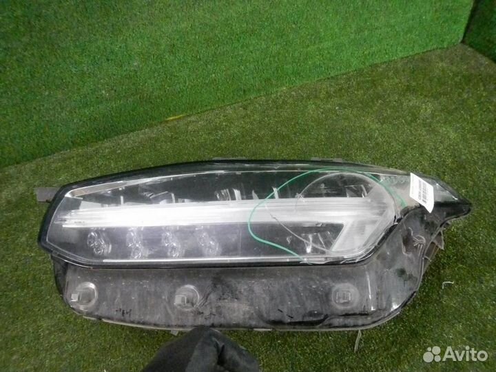 Фара левая Volvo XC90