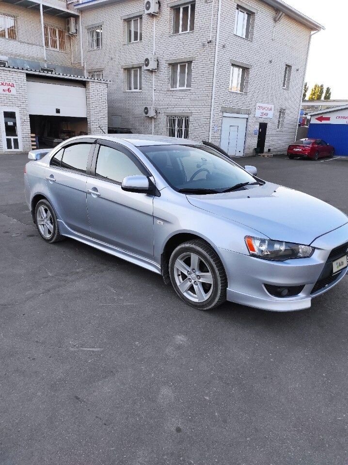 Mitsubishi Lancer: фото владельца