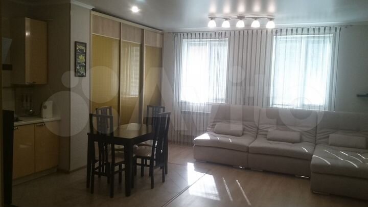 2-к. квартира, 68 м², 8/10 эт.