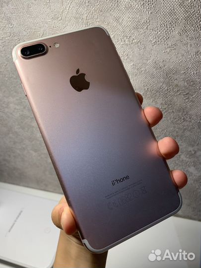 Телефон iPhone 7 plus 32gb
