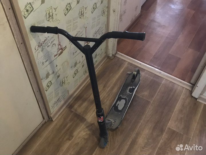 Трюковой самокат