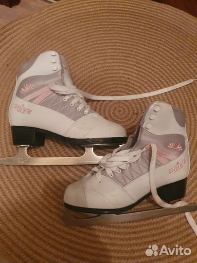 Коньки фигурные 39 размер