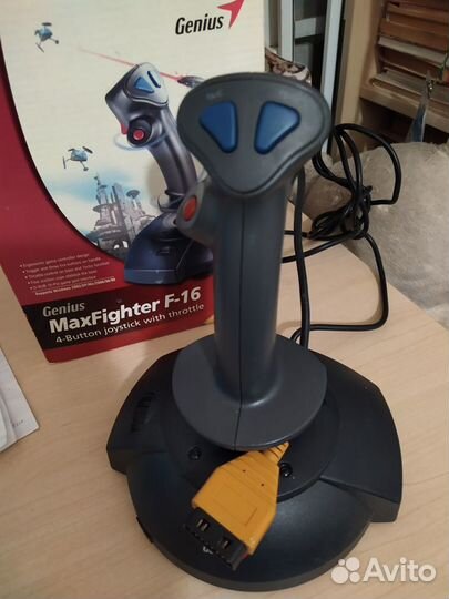 Джойстик Genius MaxFighter F-16