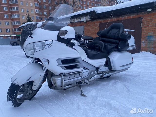 Honda gold wing 1800 2009 год