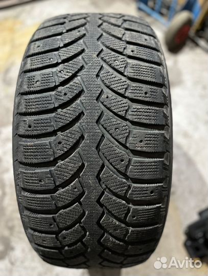 Bridgestone Blizzak Spike-01 285/50 R20