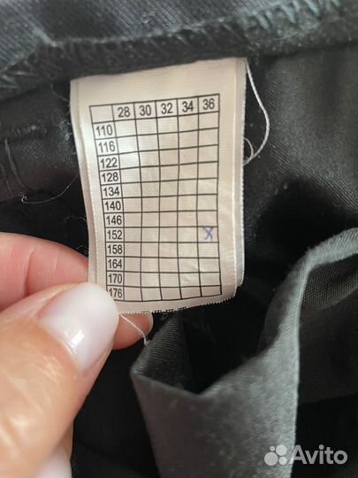 Школьный костюм для мальчика 152 черный