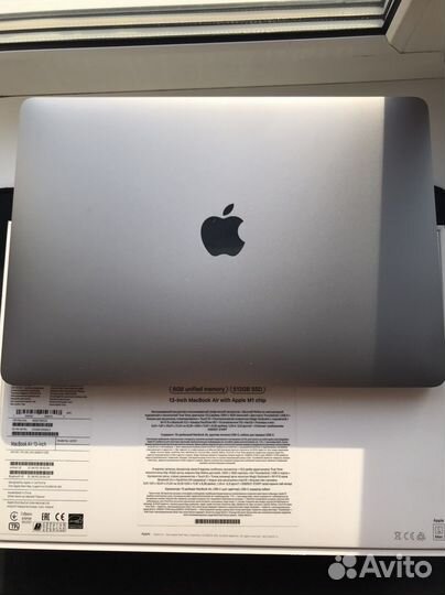 Ноутбук Apple MacBook Air 13 2020 m1 8gb 512 gb