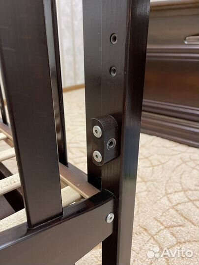 Детская кроватка с ортопед матрасом и маятником