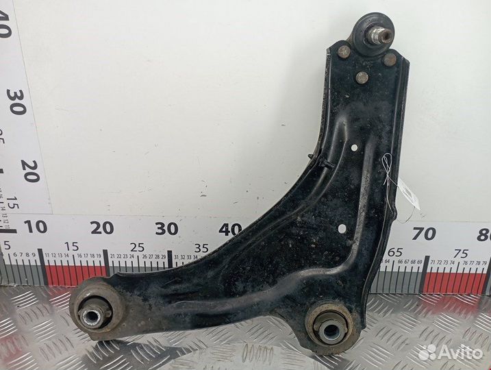 Рычаг передний левый для Renault Laguna 2