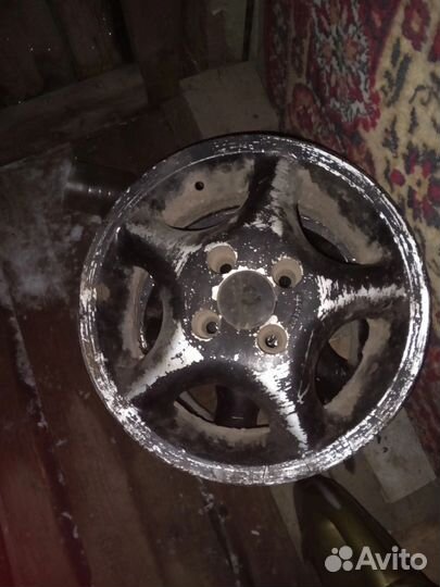 Диск литой R13