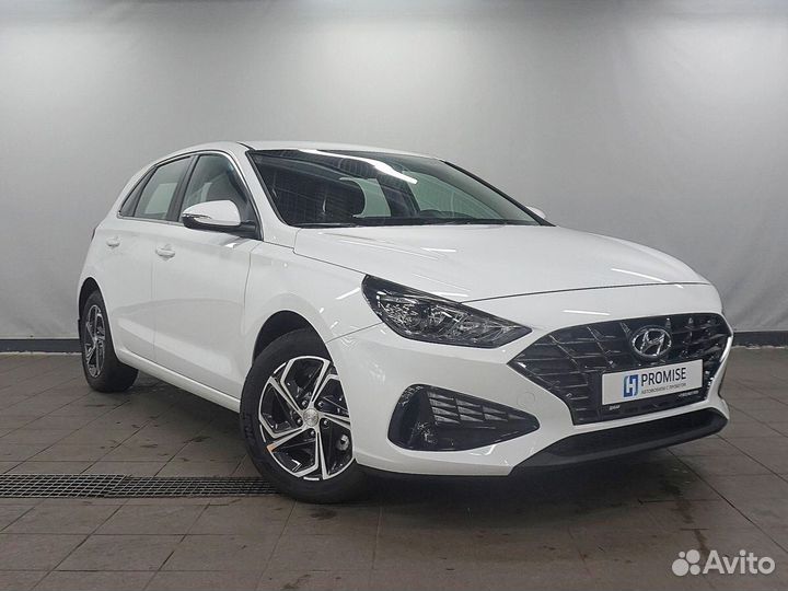 Hyundai i30 1.5 AT, 2022, 15 км