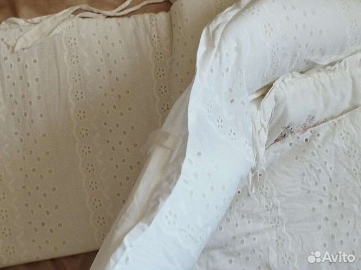 Бортики в детскую кроватку