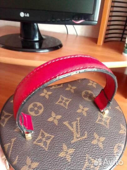 Сундучок Louis Vuitton