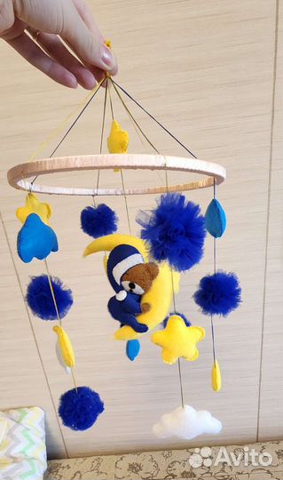 Мобиль на кроватку