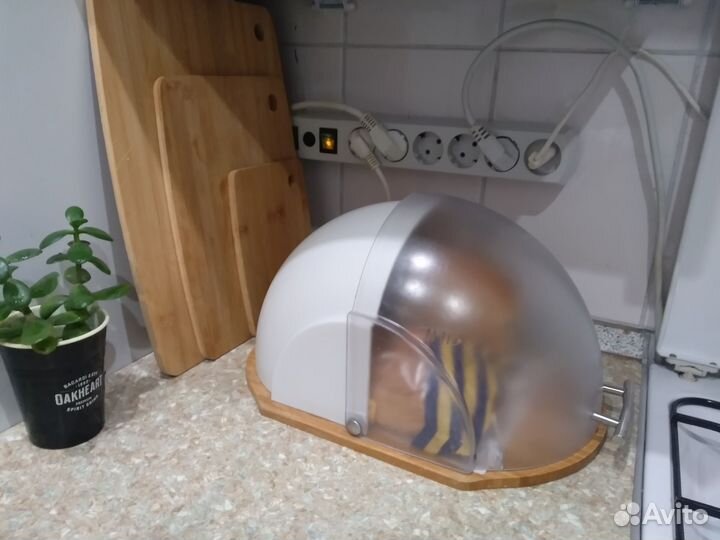 Хлебница откидная крышка