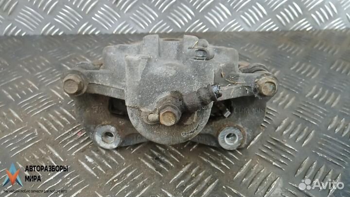 Суппорт передний левый Kia Ceed 2007 581101H000