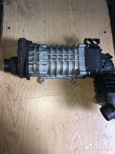 Компрессор 03C145601E 1.4tsi VW Tiguan