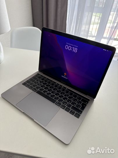 MacBook Pro 13 2019