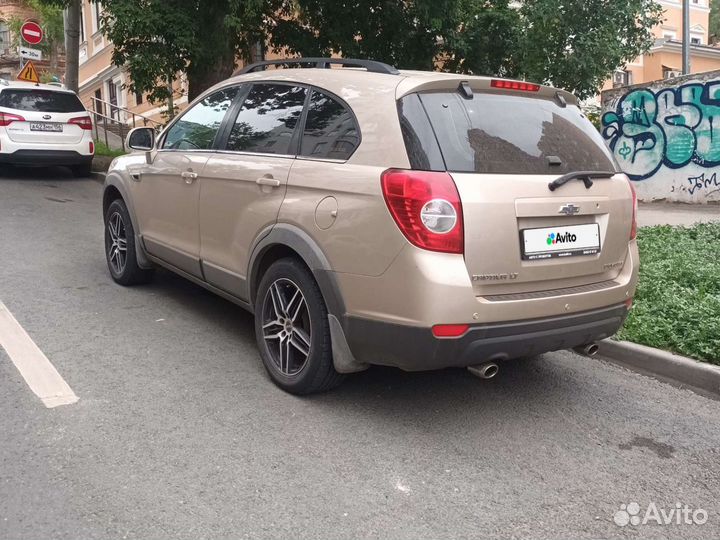 Chevrolet Captiva 2.4 AT, 2012, 179 000 км