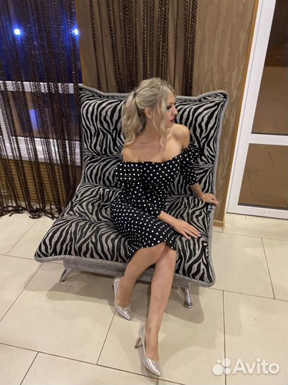 Платье в горох