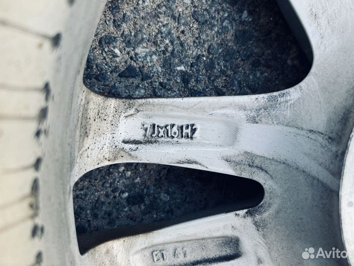 Michelin x-ice на bmw 205 55 r16