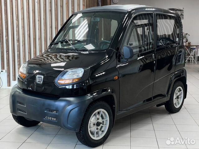 Bajaj Qute i