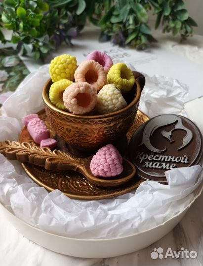 Шоколад ручной работы новый год