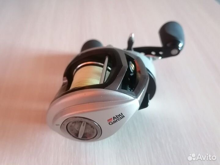 Катушка Abu Garcia Revo STX 3