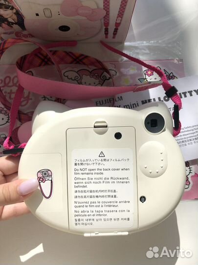 Instax mini hello kitty в коробке