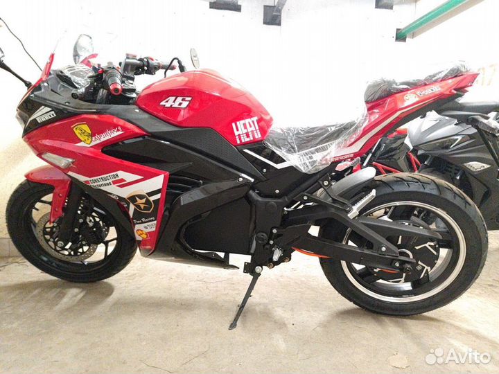 Электромотоцикл R3 в наличии