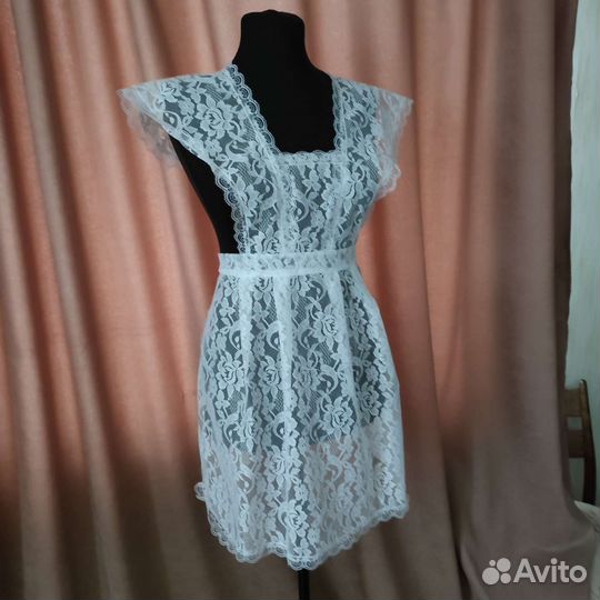 Белый школьный фартук