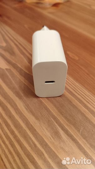 Зарядное устройство для телефона Type-C