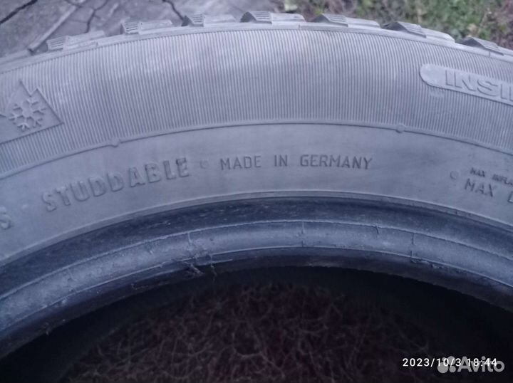 Continental ContiIceContact 215/55 R16