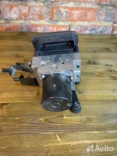 Блок ABS Bmw 5 E60 N52B25 AF 2009 Rest
