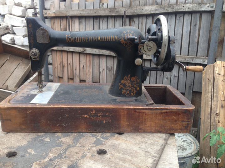 Ручная швейная машина бу