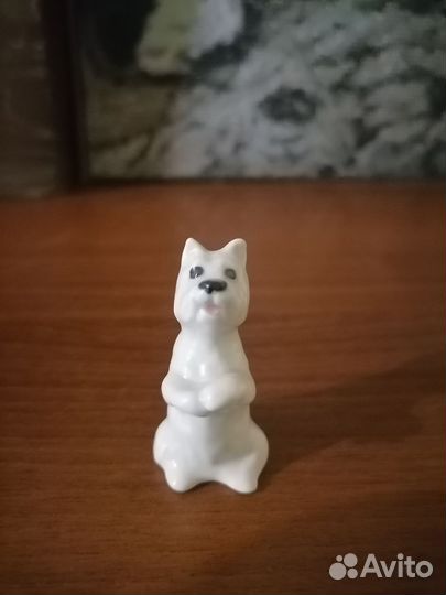 Миниатюрные статуэтки вест-хайленд-уайт-терьер