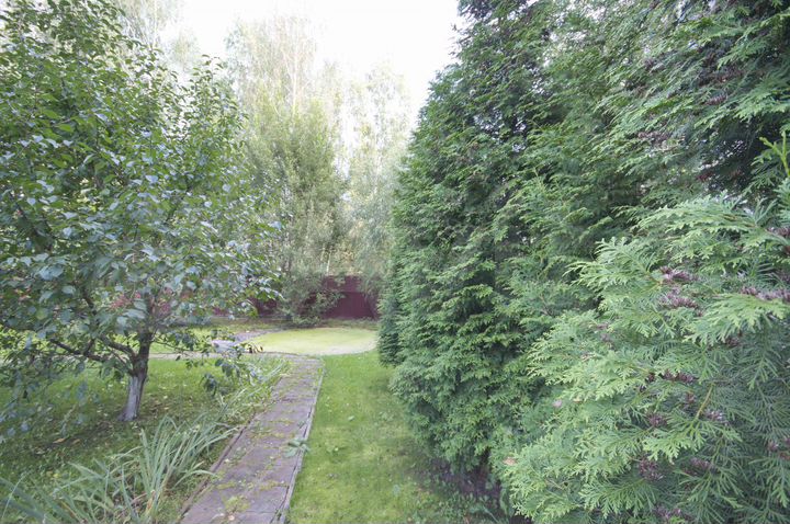 Дом 215 м² на участке 15 сот.