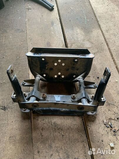 Кронштейн лебедки Квадроцикл рм800 EPS